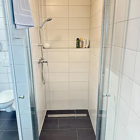 Schwarzwald Modern Mit Terrasse 아파트 슈람베르크